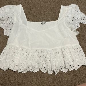 american eagle never worn size xl